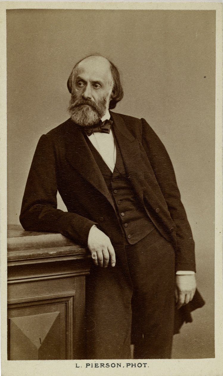 Porträtt av poeten Victor de Laprade 1812-1883, ca. 1870. av Photo studio Mayer and Pierson.