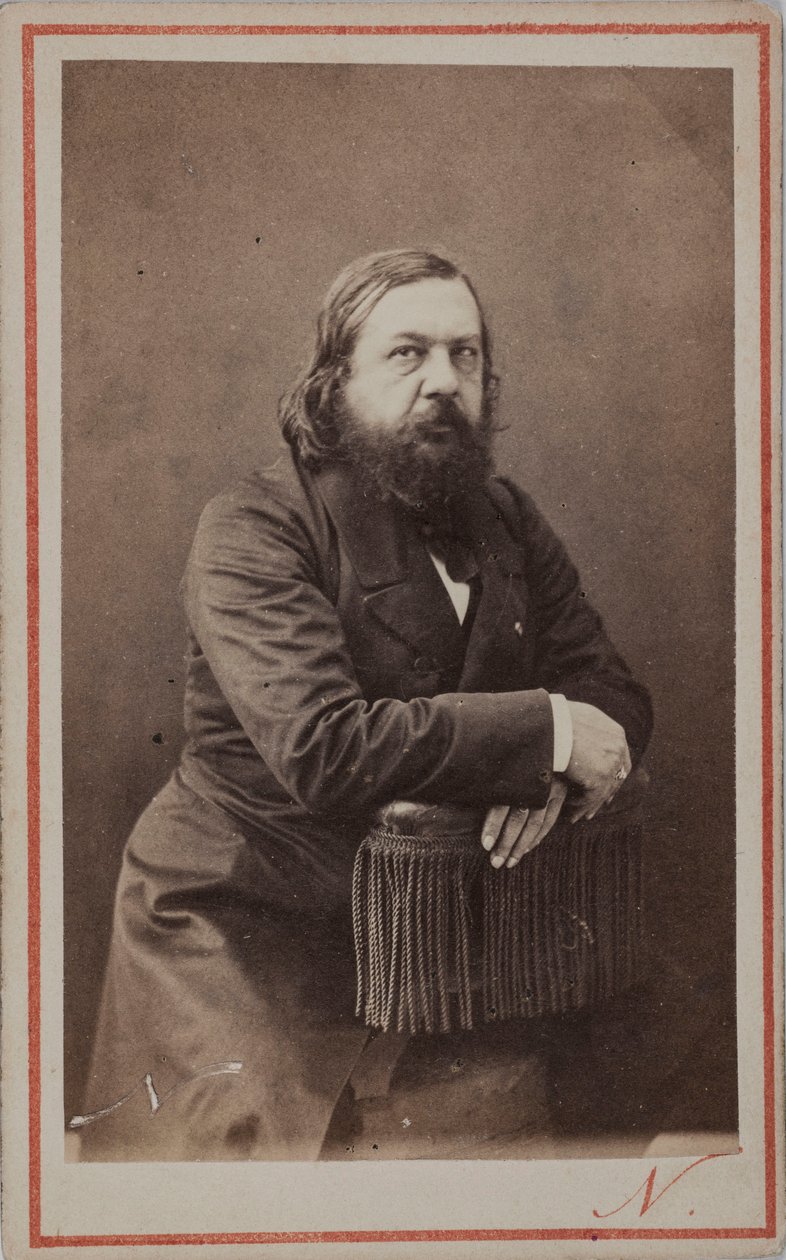 Porträtt av poeten Théophile Gautier 1811-1872, 1872. av Photo studio Nadar.