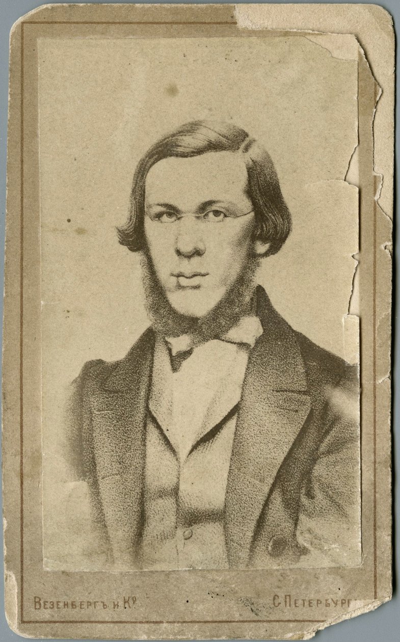 Nikolay Alexandrovich Dobrolyubov 1836-1861, mellan 1865 och 1900 av Photo studio Wesenberg