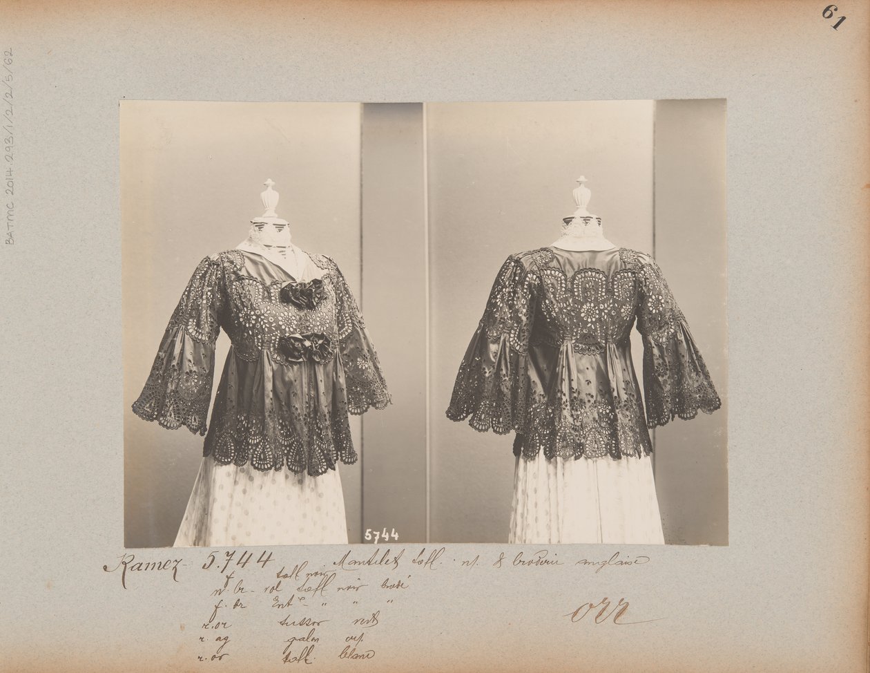 Albumsida: House of Worth, Jacket (Mantelet) av Photographer French