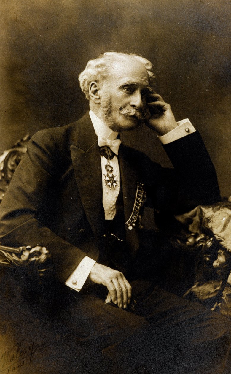 Porträtt av Francois Stephen Emile Liegeard (1830-1925), fransk författare, poet och politiker - Fotografi, Coll. Baussy av Photographer French