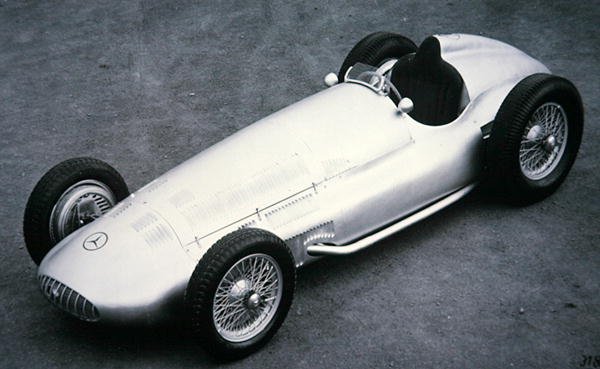 Mercedes Benz Grand Prix-modellen på 3 liter av Photographer German