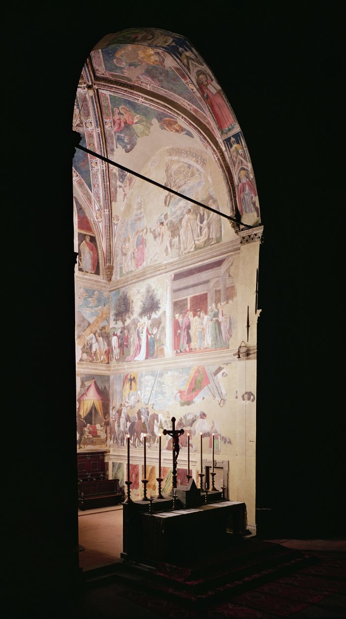 Apsid med cykeln Legend of the True Cross, avslutad 1464 av Piero della Francesca