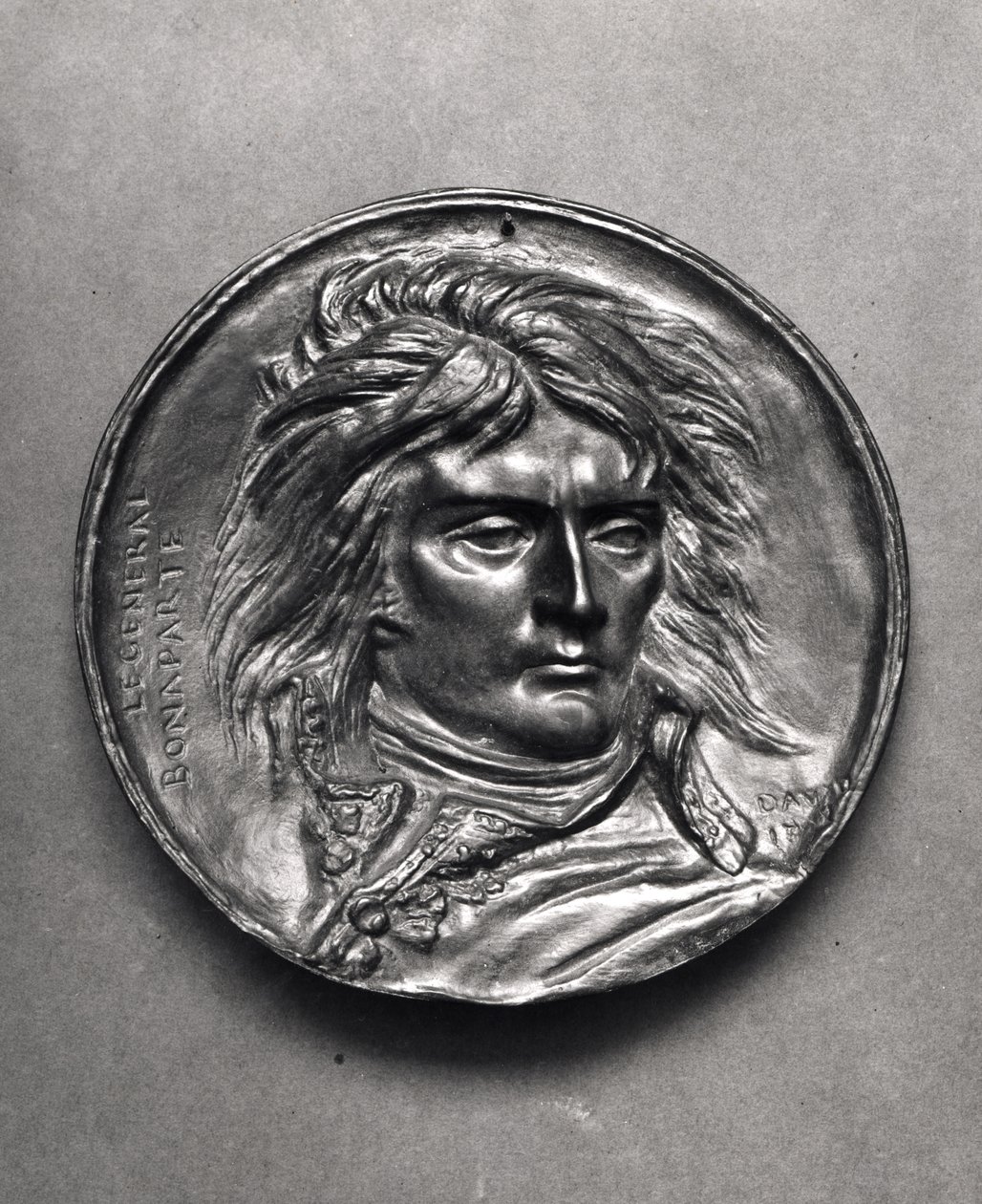 Porträttmedaljong av general Bonaparte (1769-1821) c.1830 (brons) av Pierre Jean David d