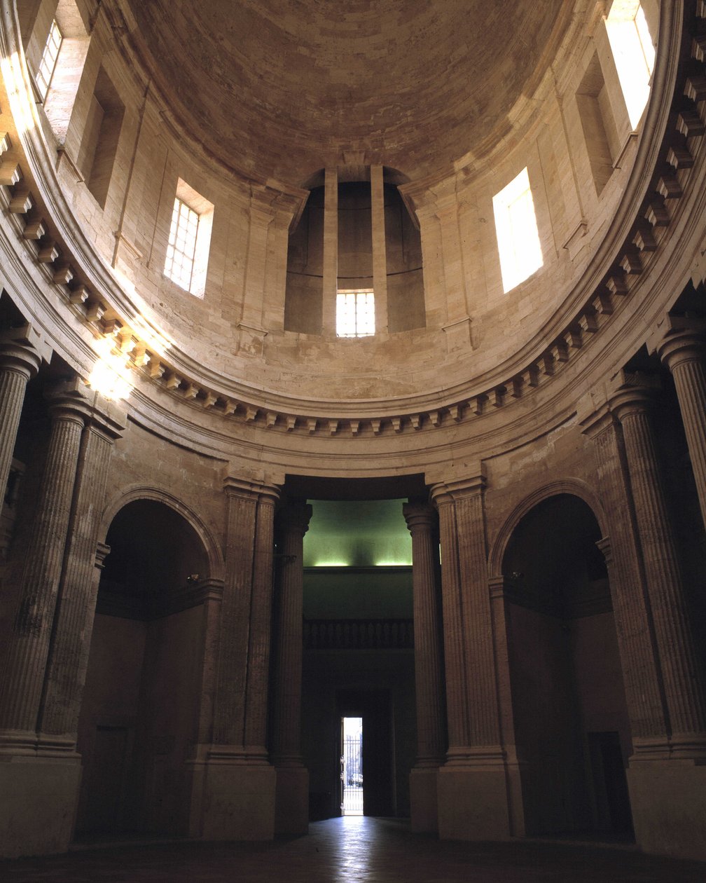 Barockarkitektur: Chapel of the Old Charite (1679 - 1707), klostret Marseille, av arkitekten Pierre Puget (1622 - 1694). Invändig vy. Marseille, Bouches du Rhone (Bouches-du-Rhone) (13). av Pierre Puget