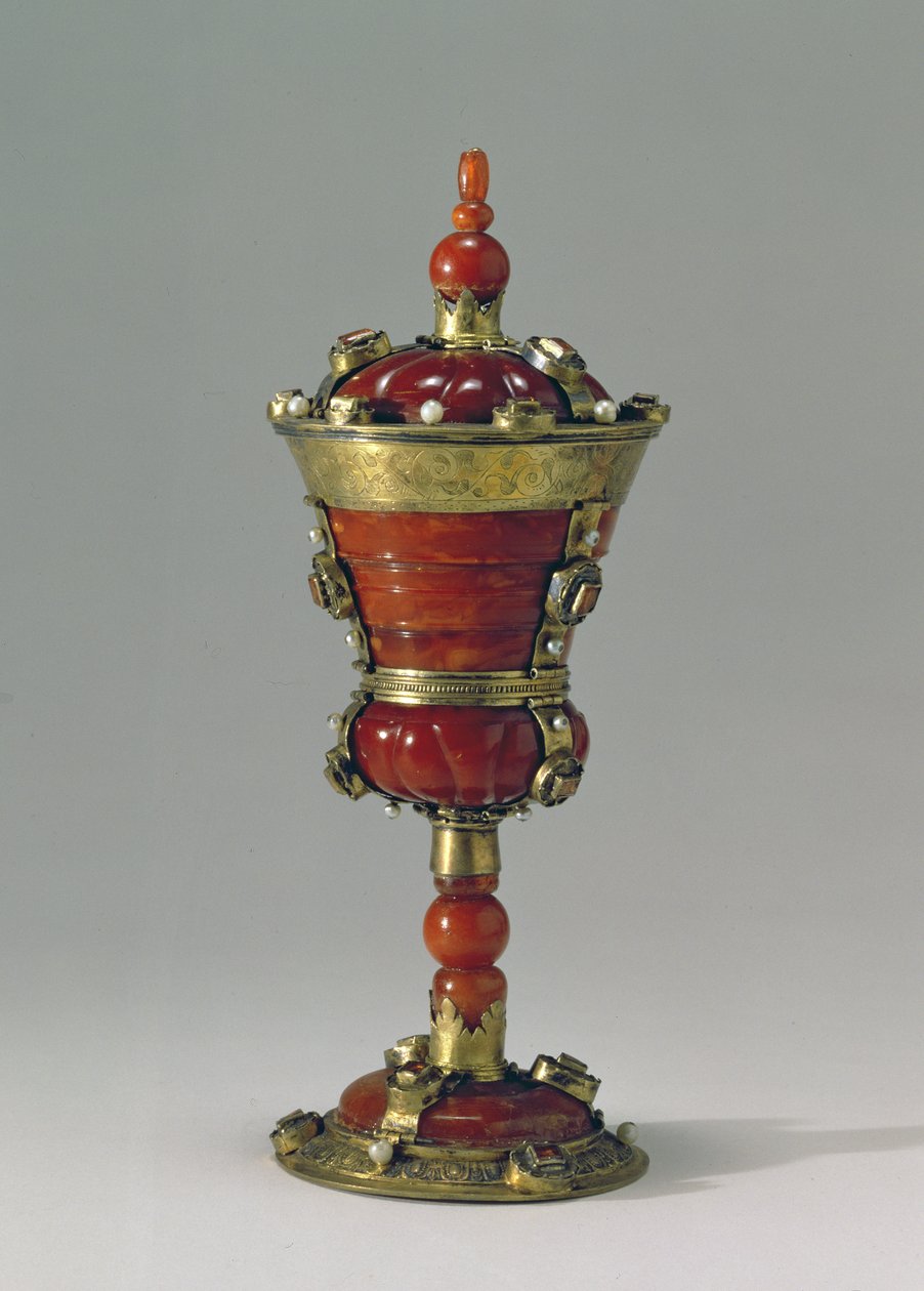 Bärnstensbägare (bärnsten, förgylld silver och pärla) av Polish School
