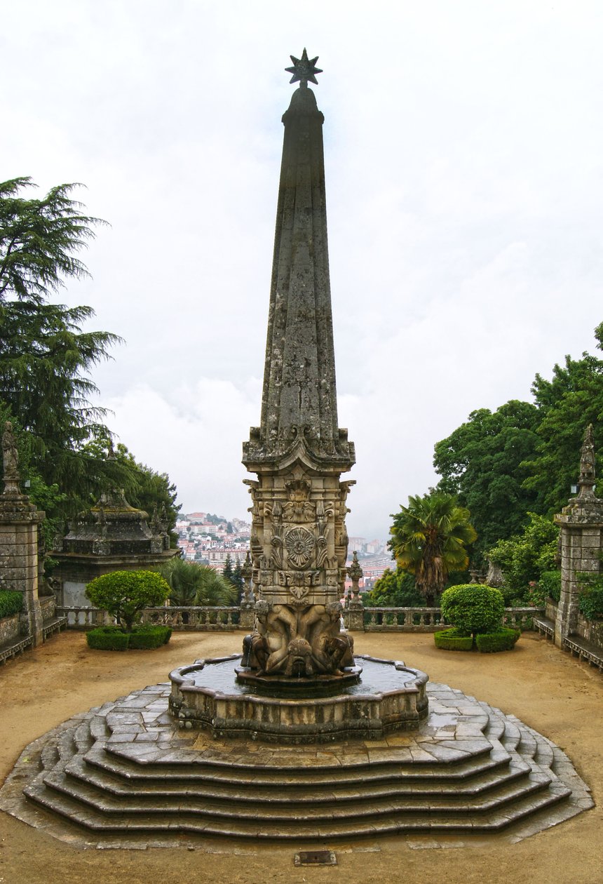Sanctuary of Nossa Senhora dos Remedios obelisk, Lamego, Portugal. 1738 (granit) av Portuguese School