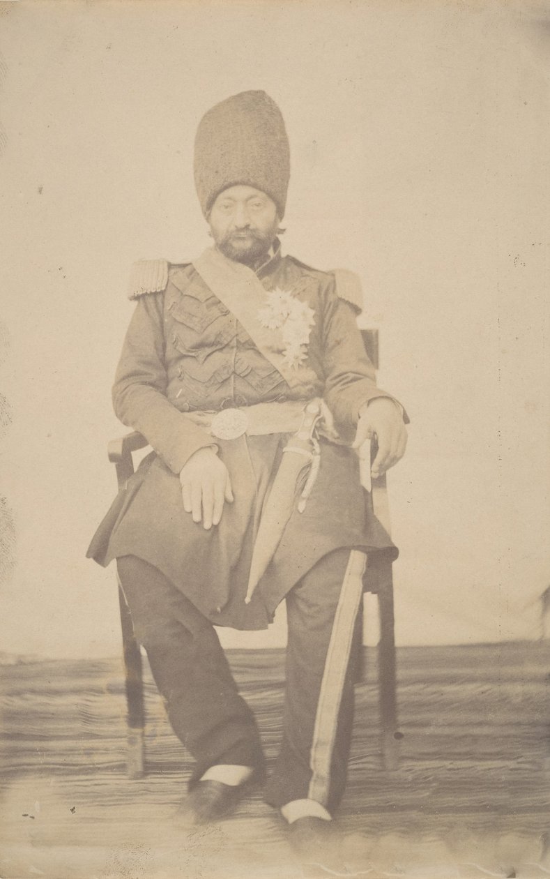 Porträtt av Ardeshir Mirza, kungens farbror, 1840-60-talen. av Possibly by Luigi Pesce.