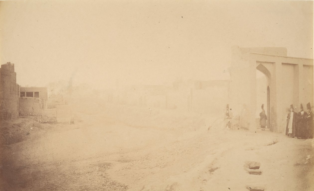 [Vy över TABRIZ], 1840-60-tal. av Possibly by Luigi Pesce.