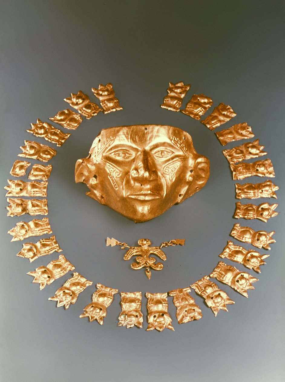 Mask, fågelhänge och plaketter, Cauca av Pre Columbian