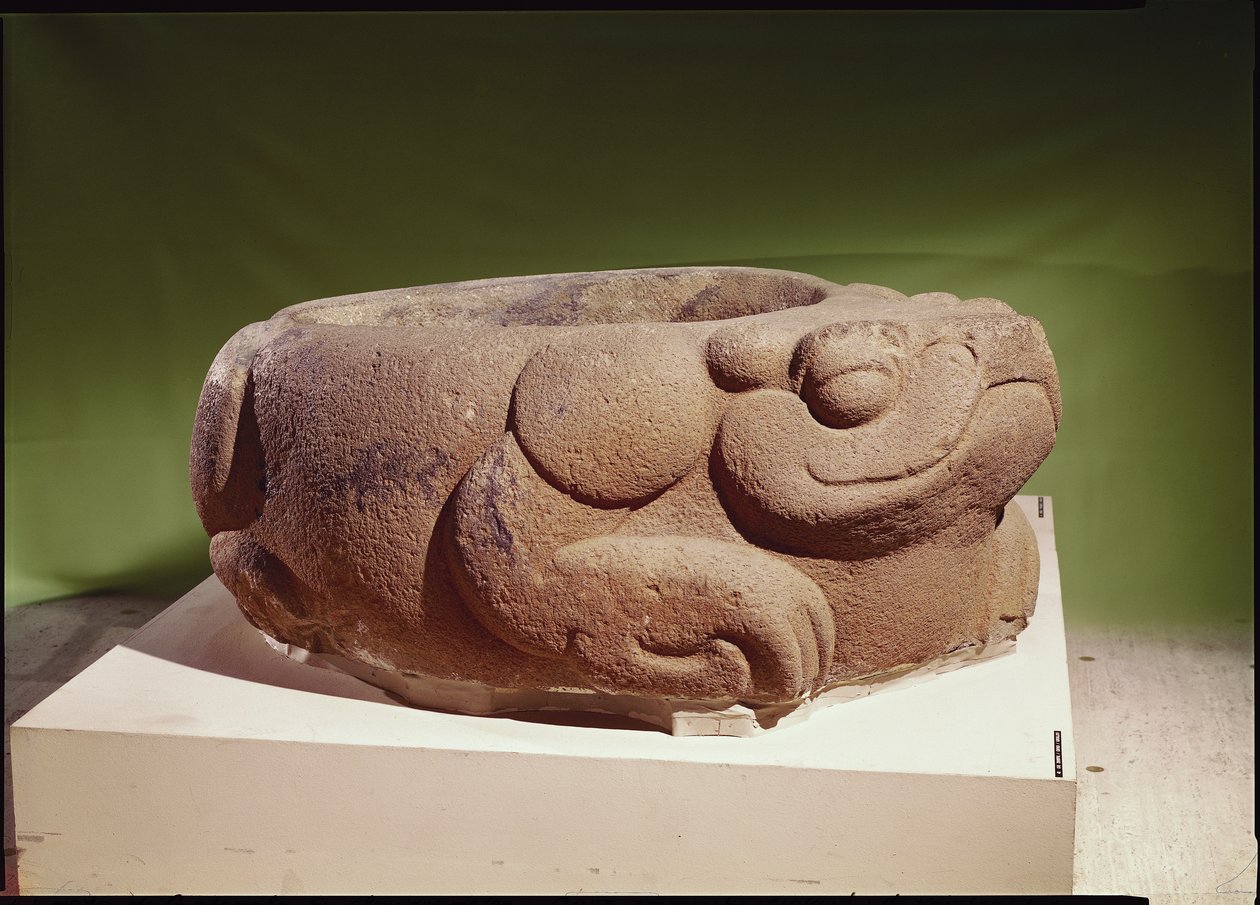 Erbjudande kärl i form av en jättepadda, Mayan, från Kaminaljuyu, 250-600 (vulkanisk lava) av Pre Columbian