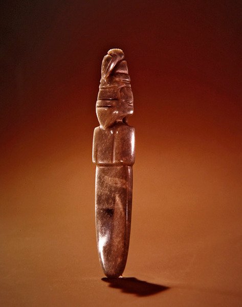 Spetsig fågelkelt, från Guacimo, Linea Vieja-området (genomskinlig blågrön fläckig jade) av Pre Columbian Pre Columbian