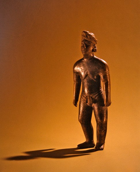 Stående figur, Colima Culture (keramik) av Pre Columbian Pre Columbian