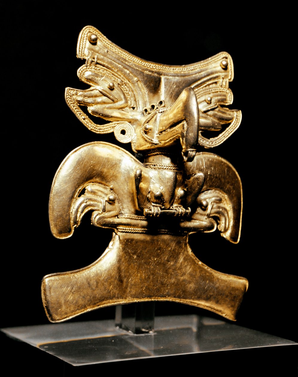 Pre-columbiansk konst, Tairona civilisation: fågelformat hänge i guld. 10-16 e.Kr. Bogota, Museo de oro av Pre Columbian Pre Columbian