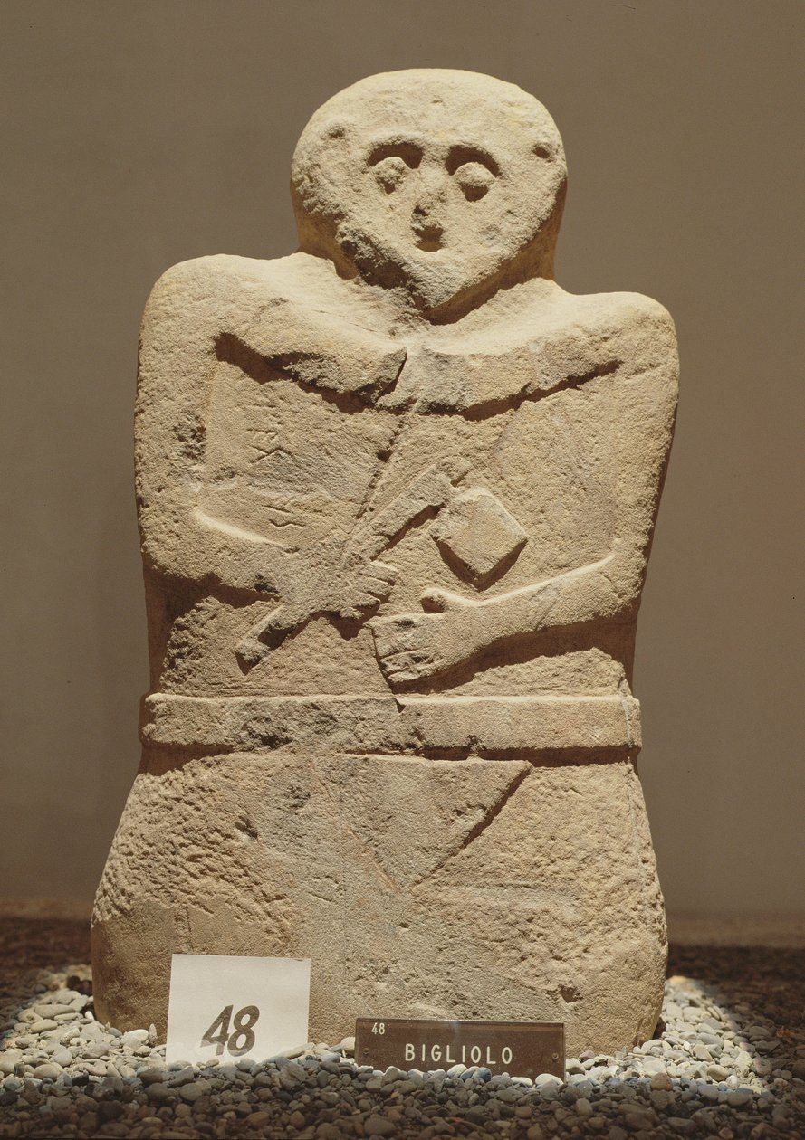 En av Lunigiana-stelerna, hittad i Bigliolo, ca 3000 f.Kr. av Prehistoric