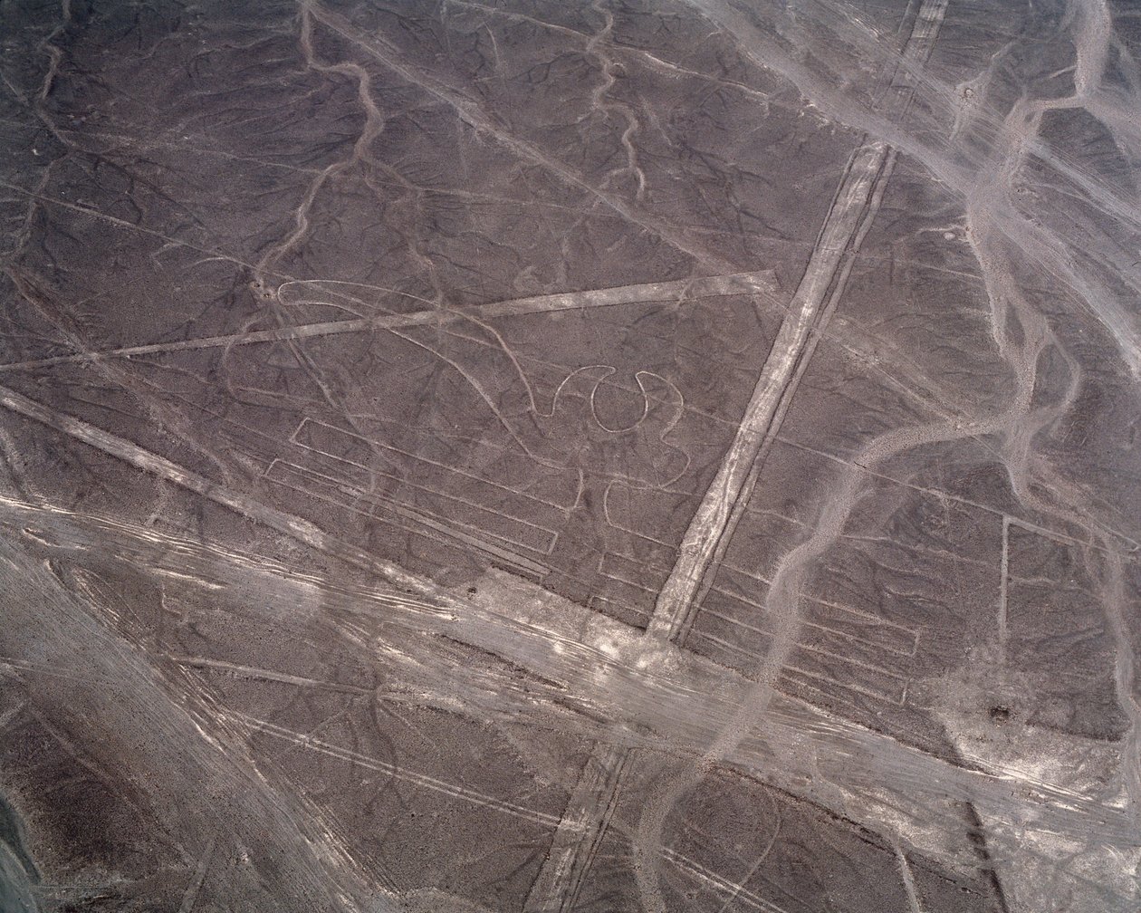 Flygfoto över Nazca-linjerna (fotografi av Prehistoric Prehistoric