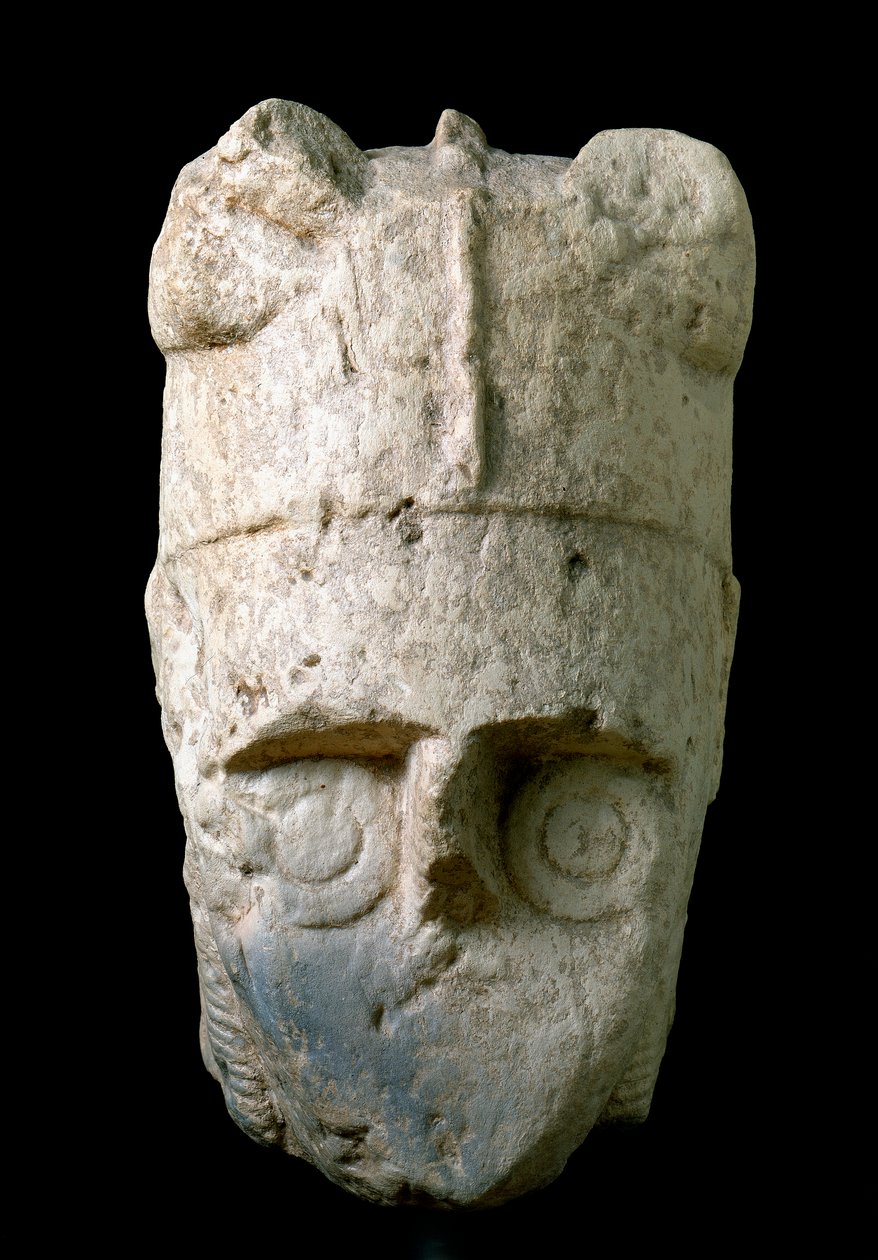 Huvudet för en bågskytt med en behornad hjälm (miles cornutus), från Monte Prama (Cabras), bevarad på National Archaeological Museum of Cagliari av Prehistoric Prehistoric