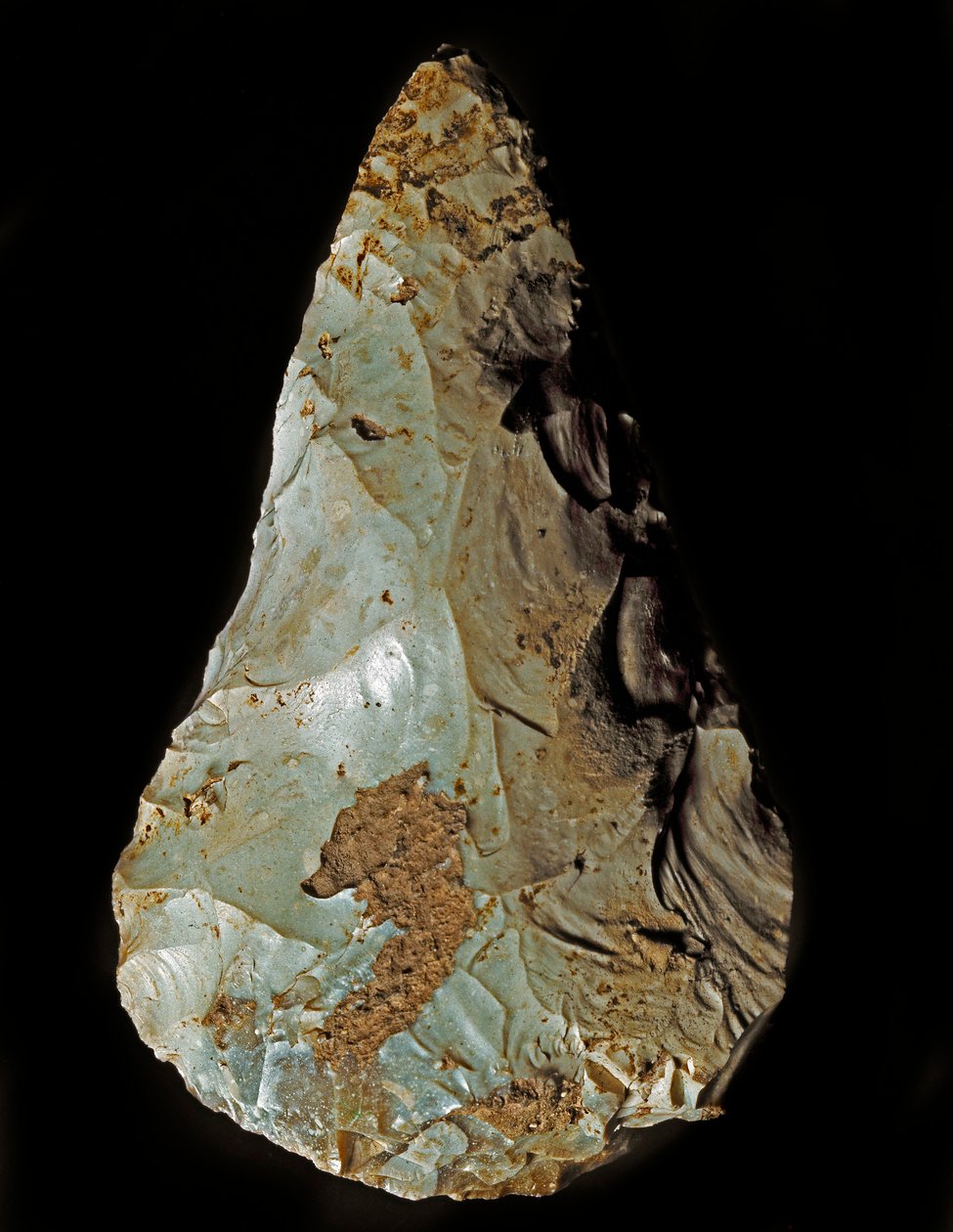 Förhistoria: Litisk tillverkning biface av Micoquian typ. Nedre paleolitikum. Verone, Museo Civico di Storia Naturale, Italien av Prehistoric Prehistoric