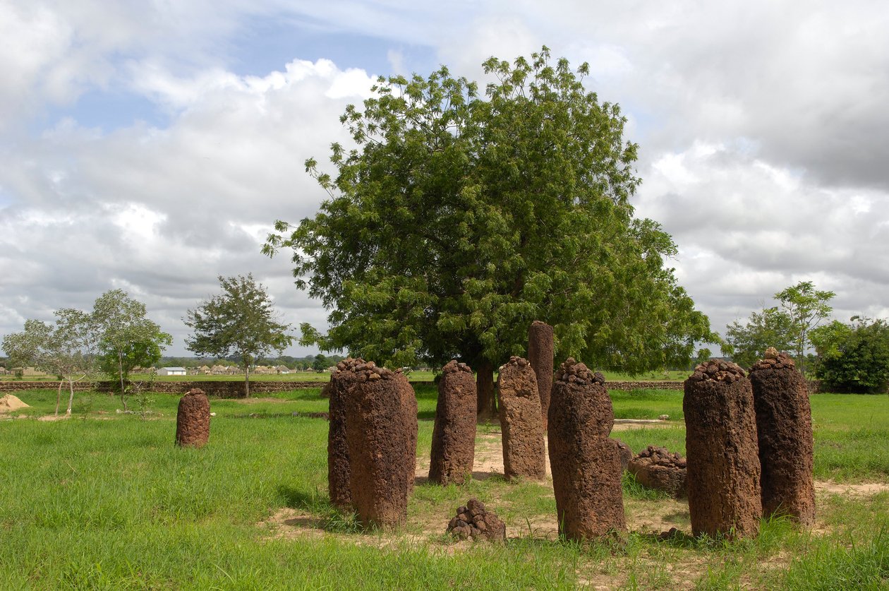 Förhistoria: Megalitisk cirkel av stenar från Wassu, Gambia (foto) av Prehistoric Prehistoric