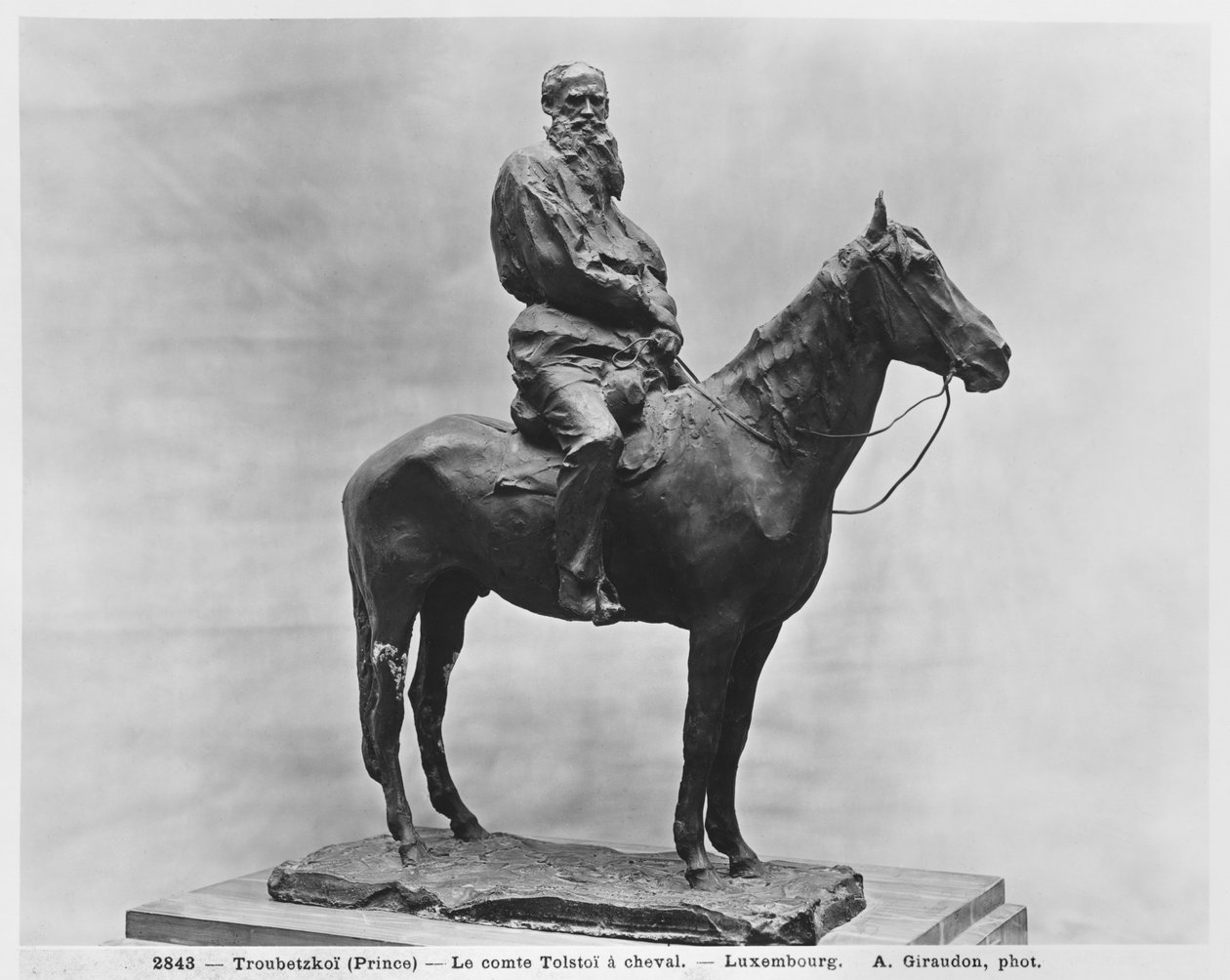Leo Tolstoy rider Delire (brons) av Prince Paul Petrovic Troubetzkoy