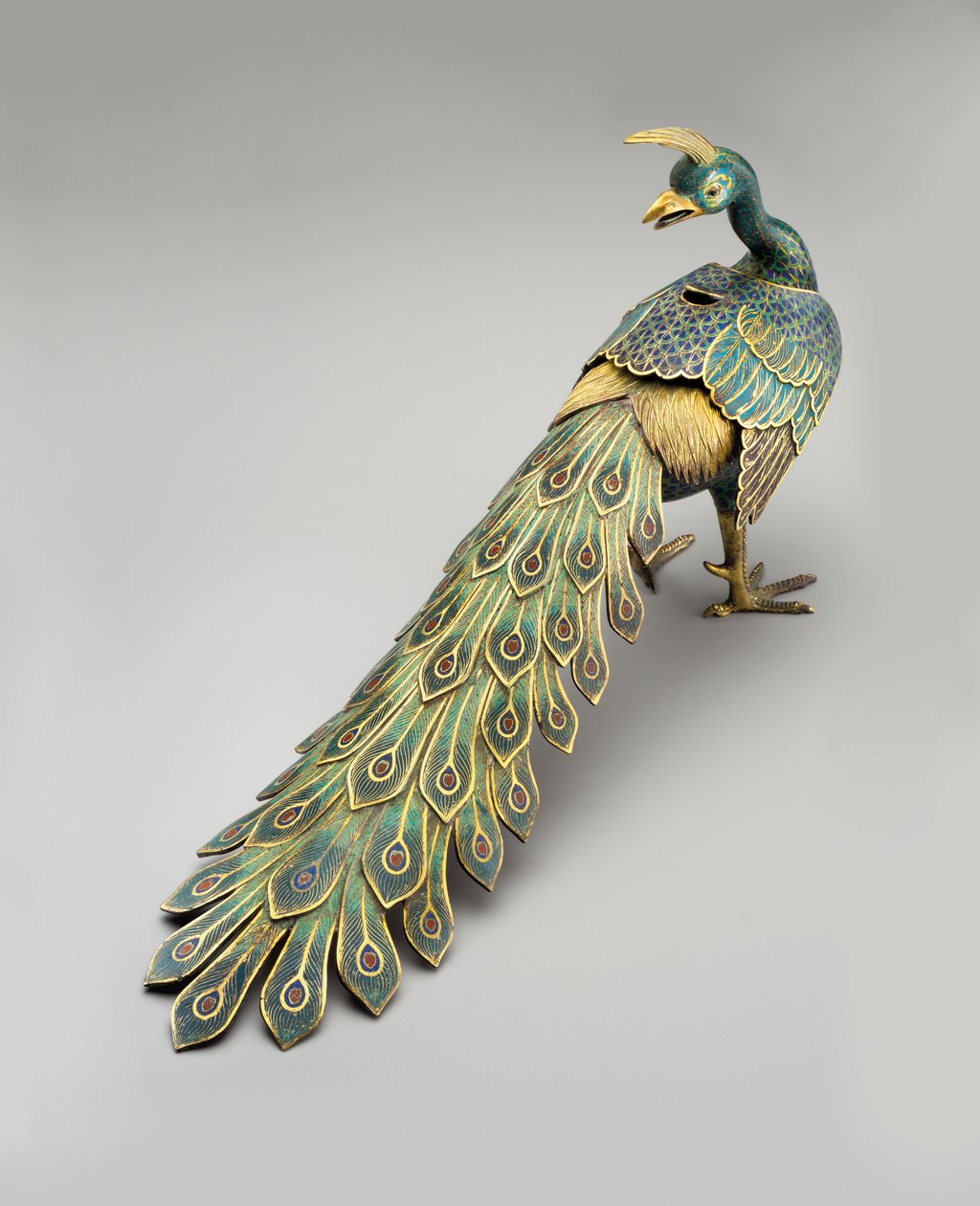 Rökelsekar i form av en påfågel av cloisonne av Qing Dynasty   Qianlong Period Chinese School