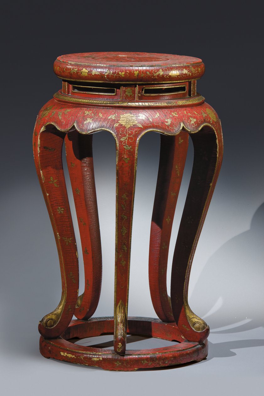 Jardinière (lackerad i rött med guld, brun & grön detalj) av Qing Dynasty Chinese School