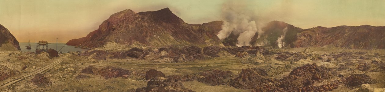 Crater Bay, Vita ön, Nya Zeeland av R. P. Moore