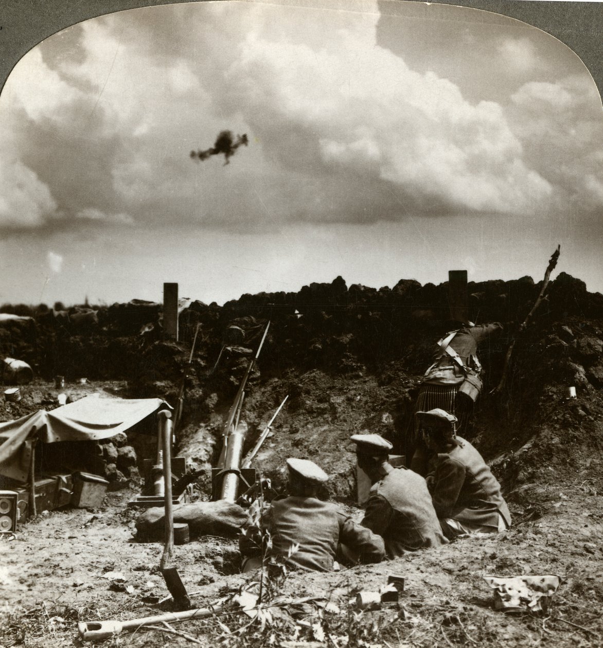 Murbruk i skyttegravarna, första världskriget, 1914-1918. av Realistic Travels Publishers