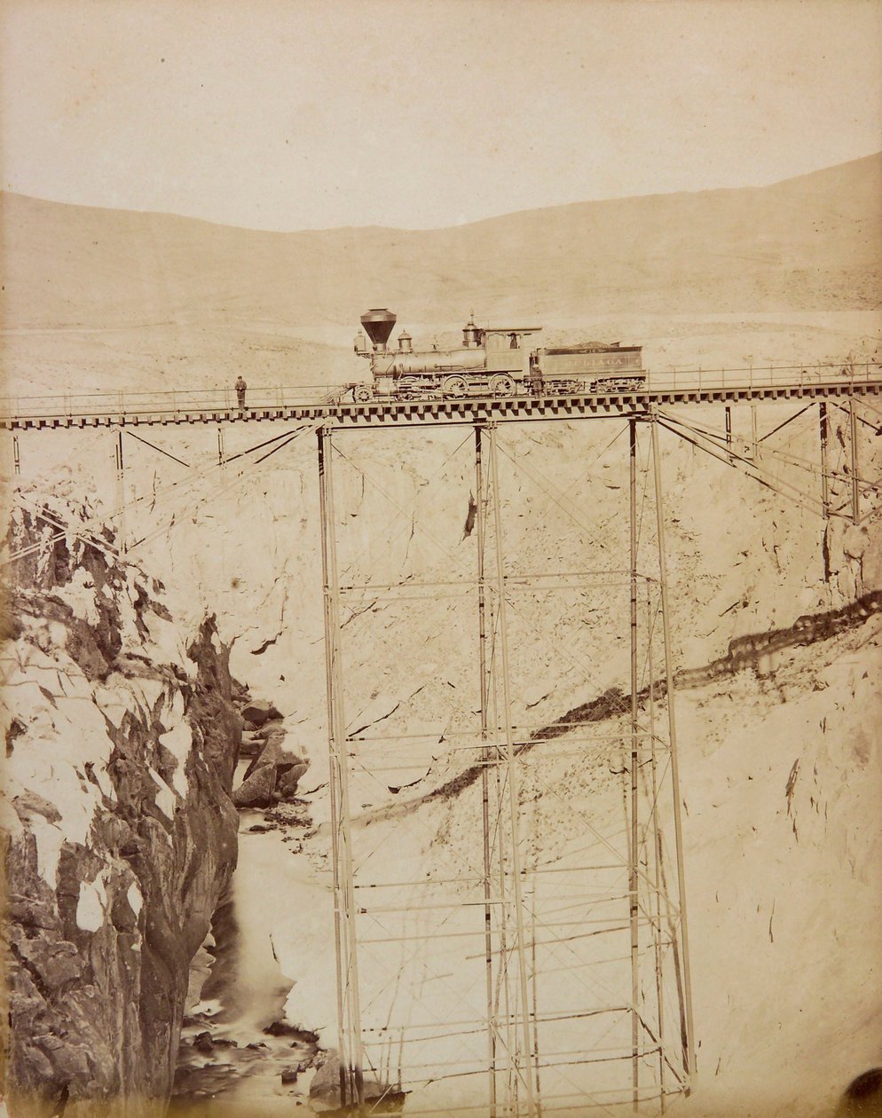 Sumbay Bridge. From the album of Views of the Southern Railway av Ricardo Villaalba