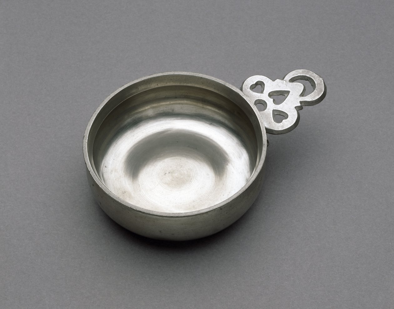 Porringer, c. 1788-1820 (tenn) av Richard Sr. Lee