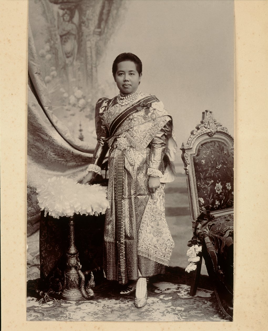 Drottning Saovabha Bongsri, 1890 av Robert Lenz