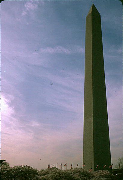 Washingtonmonumentet, byggt 1848-85 av Robert Mills