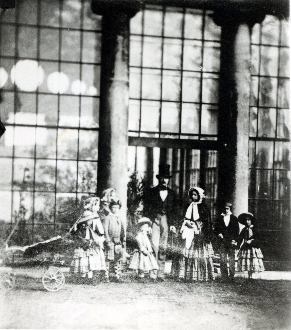 Drottning Victoria och prins Albert med sina barn av Roger Fenton