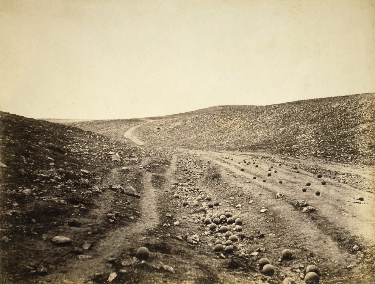 Le Vanu o le Oti, ina ua maeʻa le Taulaga a le Brigade Malamalama, 1855 (ata sepia)swed av Roger Fenton