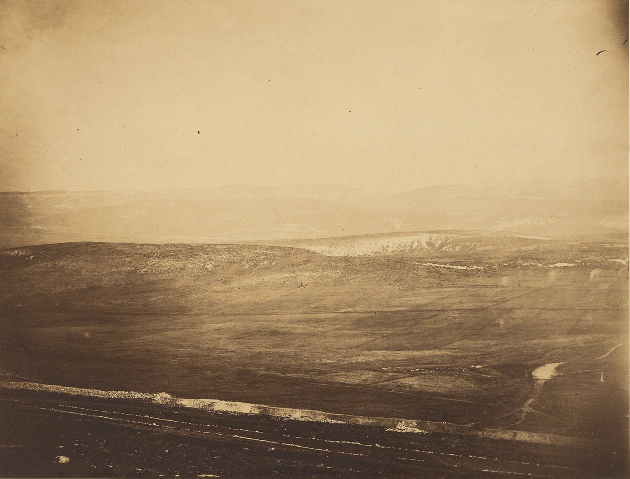 Slätterna vid Balaklava av Roger Fenton