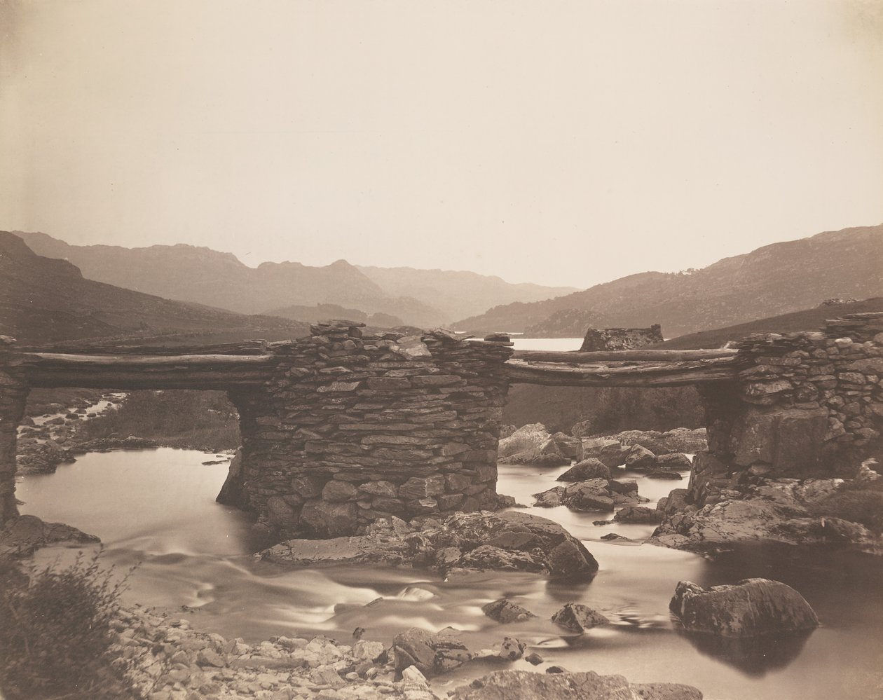 Pont-y-Pant vid Lledr, sedd ovanifrån av Roger Fenton