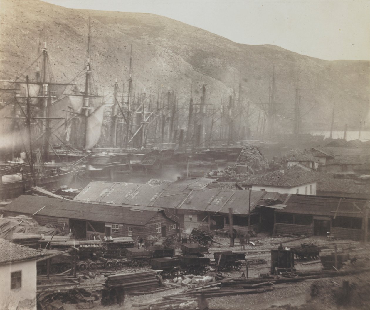 Järnvägsbodar och verkstäder, Balaklava av Roger Fenton