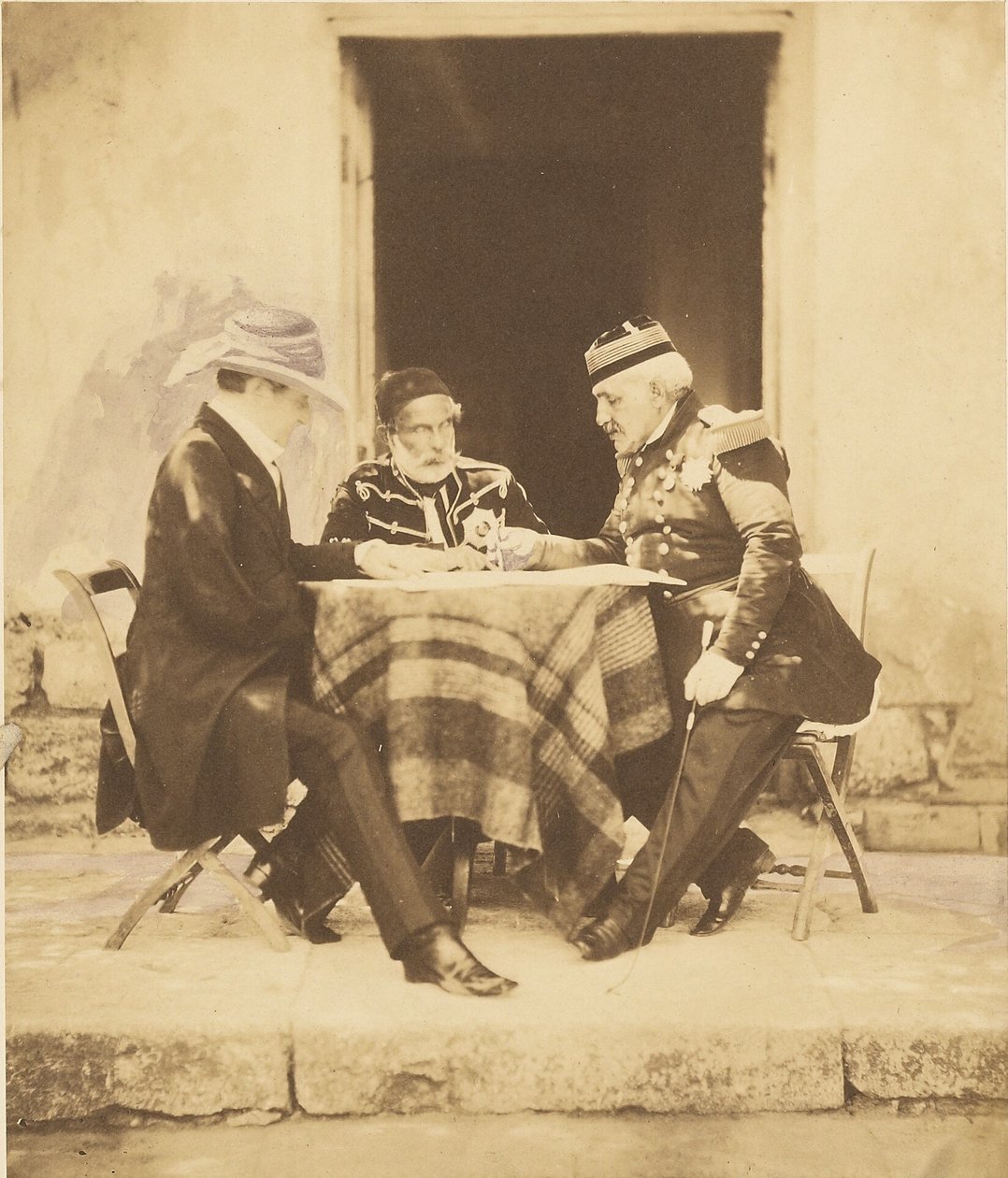 Krigsrådet som hölls på morgonen då Mamelon intogs av Roger Fenton