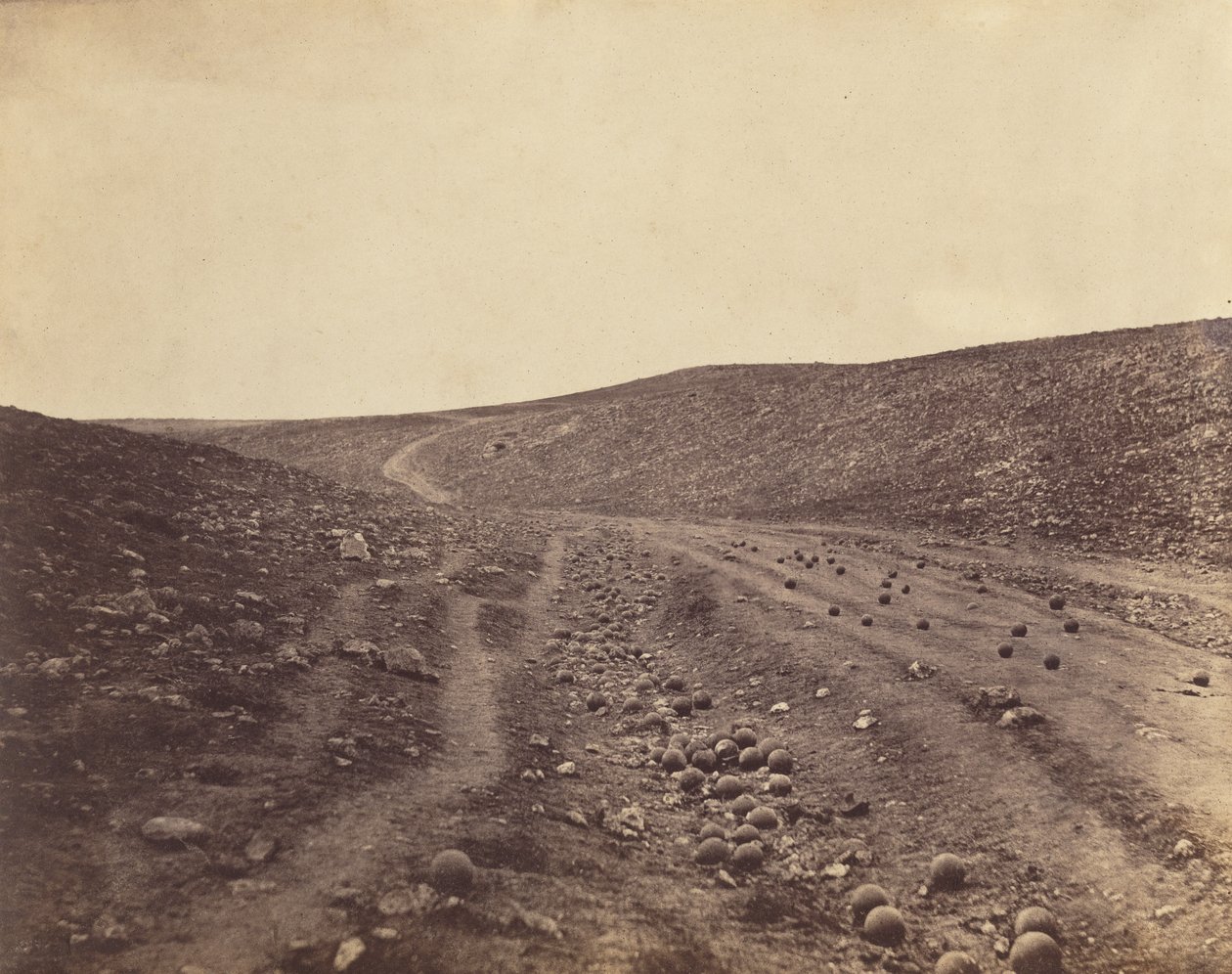 Dödsskuggans dal av Roger Fenton