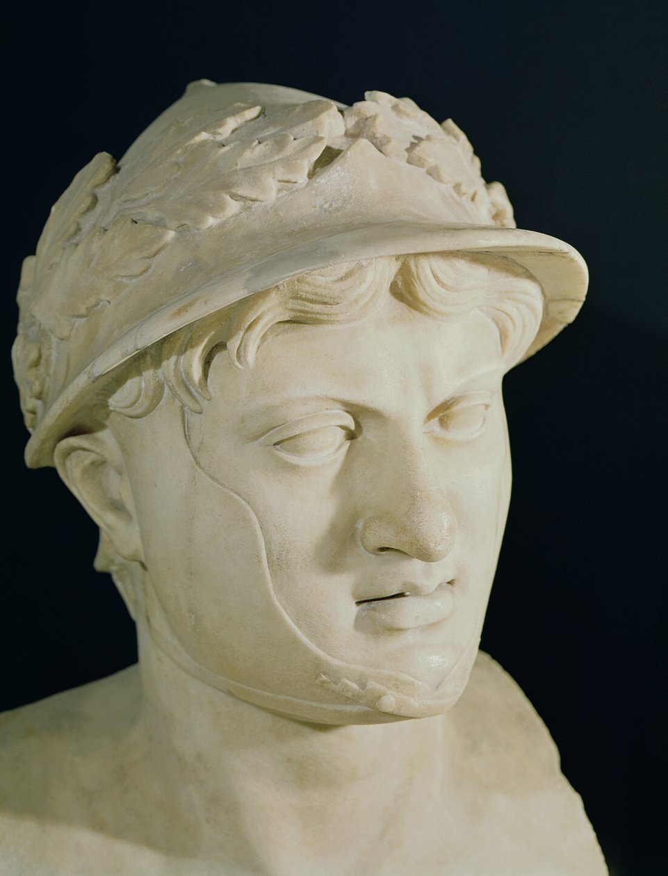 Pyrrhus byst (312-272 f.Kr.) (marmor) (detalj) av Roman
