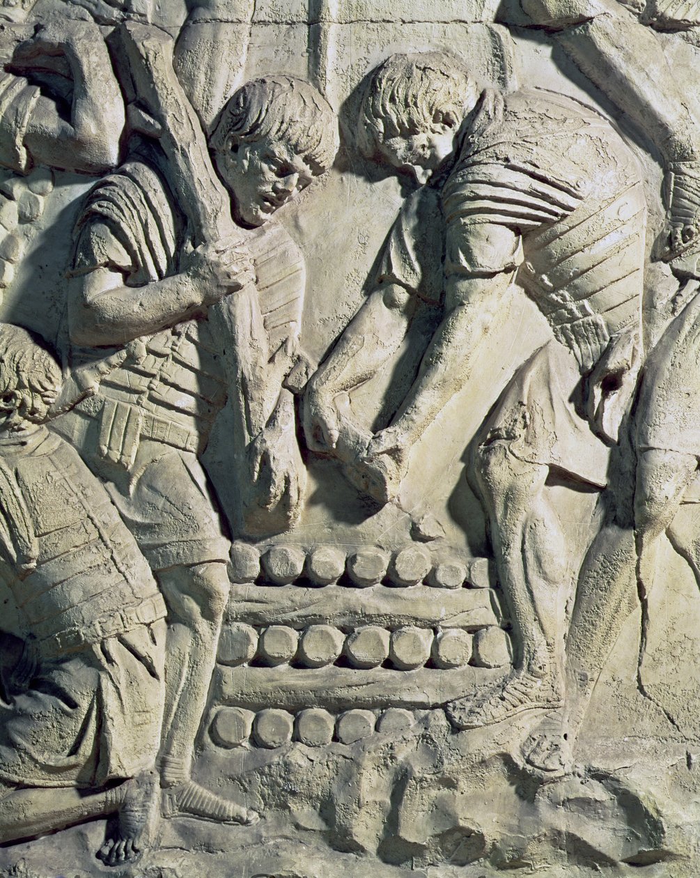 Konstruktion av befästningar under kampanjen mot sarmaterna, detalj från en avgjutning av Trajanus kolumn (gips) av Roman