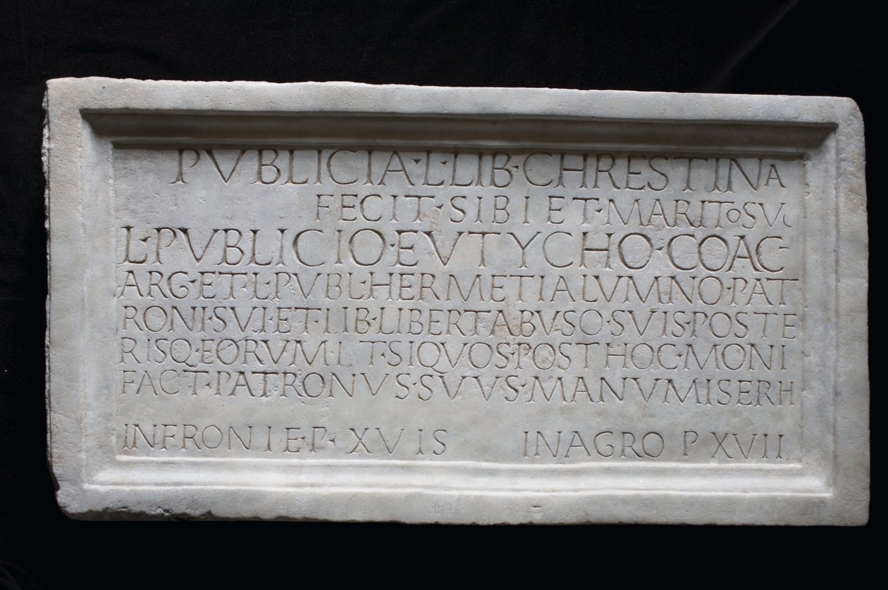Minnesinskription (marmor) av Roman