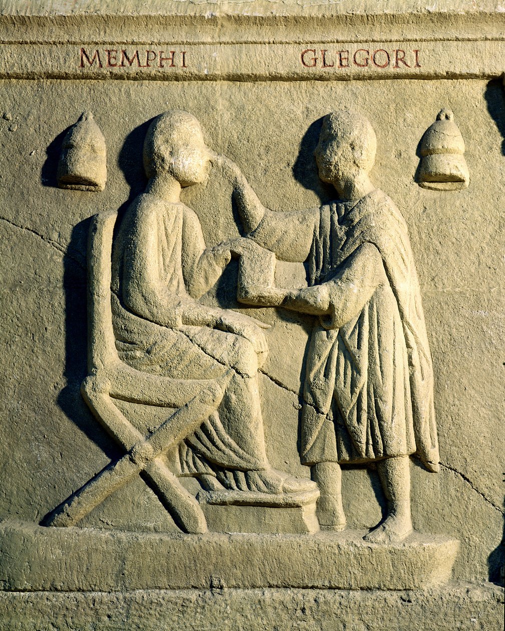 Relief som visar en ögonläkare som undersöker en patient av Roman
