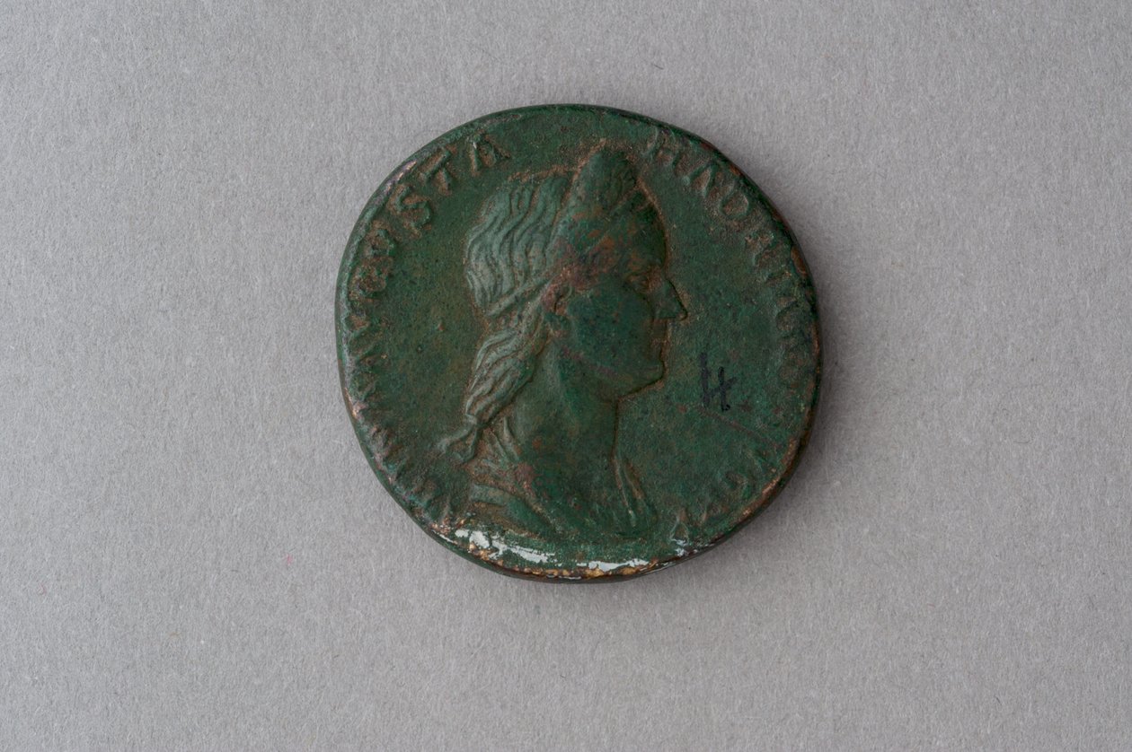 Sestertius av Vibia Sabina (brons) av Roman