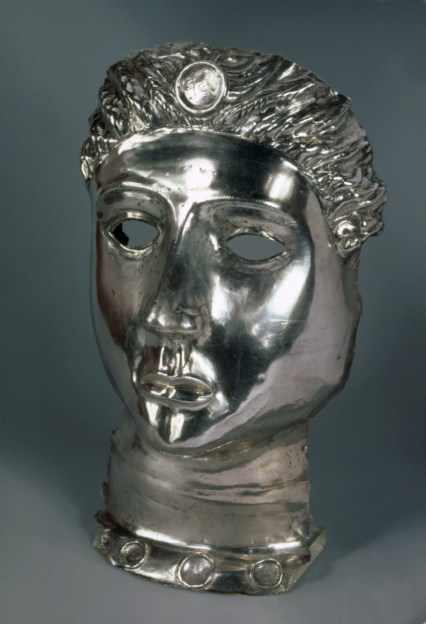 Silvermask, romersk, 1:a hälften av 300-talet e.Kr. (silver) av Roman