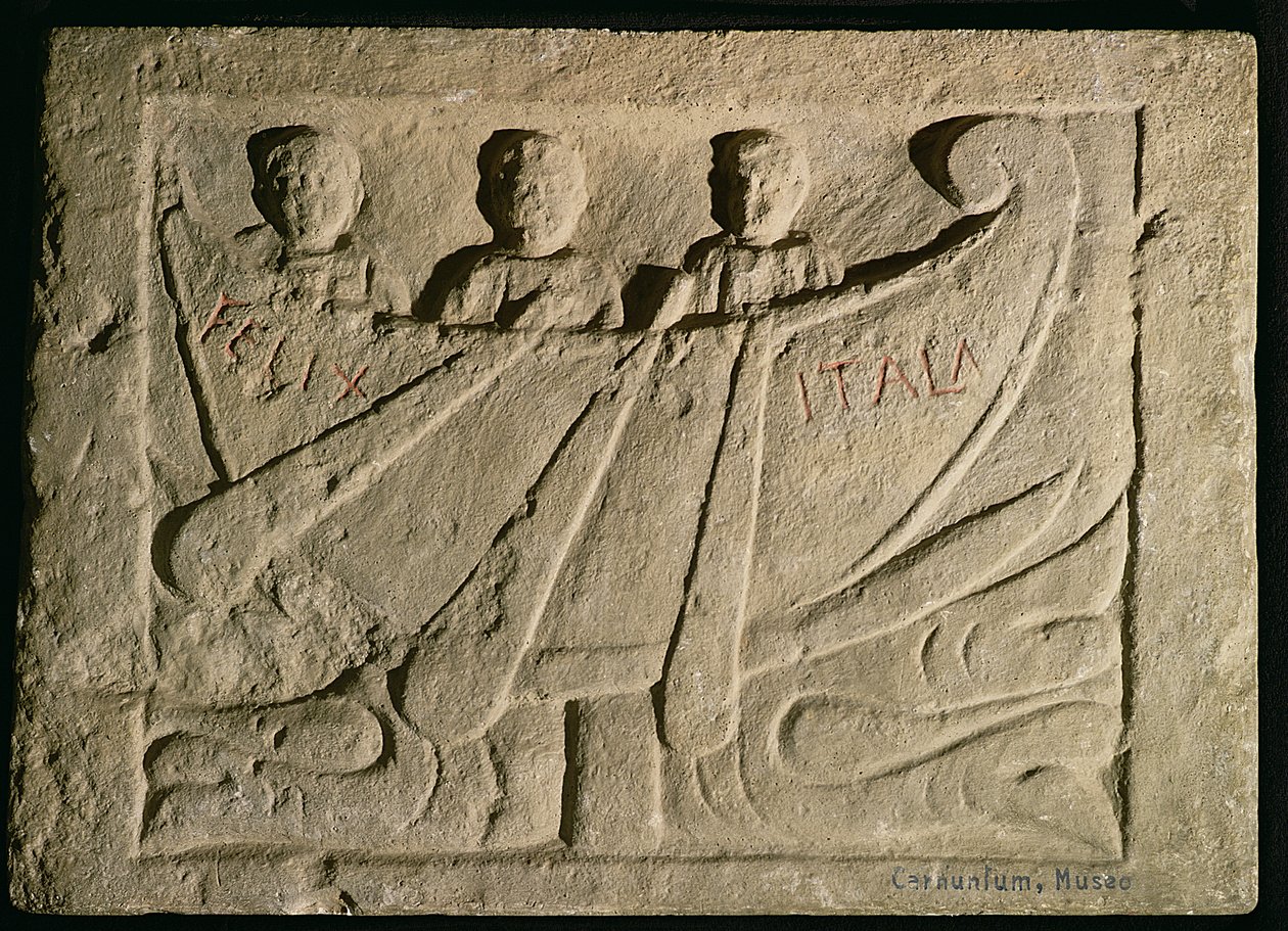 Stela med en roddbåt "Felix Itala" på floden Donau av Roman