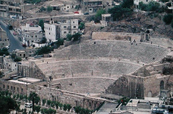 Teater av Roman