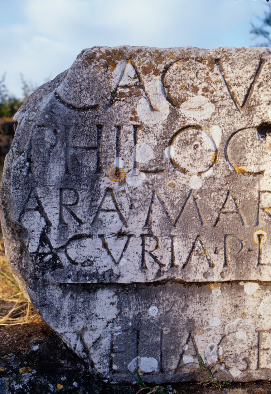 Gravfragment med text på Appian Way av Roman