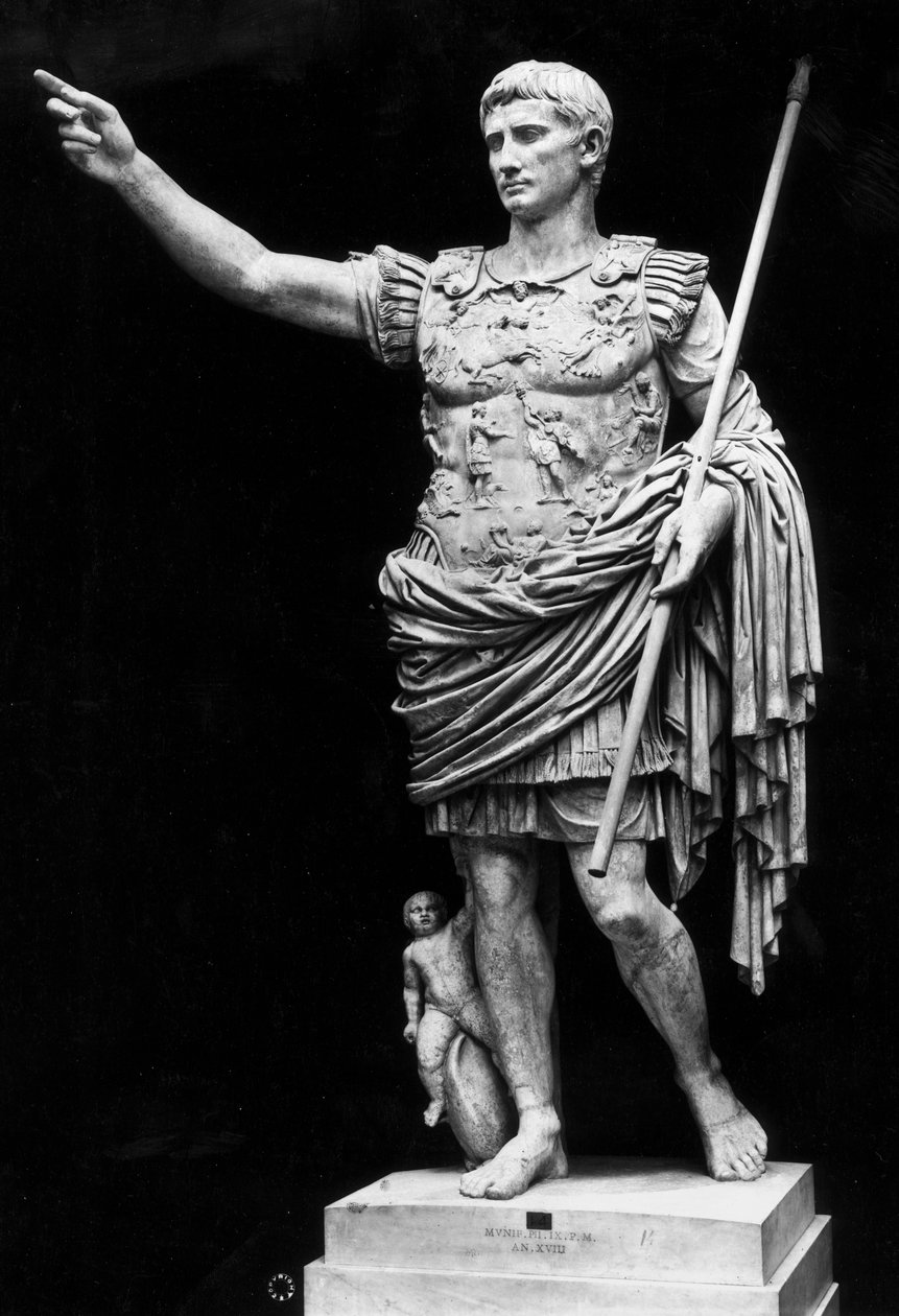 Augustus av Prima Porta (marmor) (s/v foto) av Roman