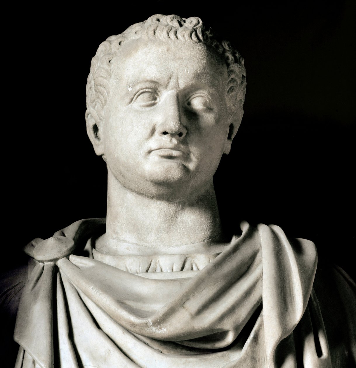 Byst av Vespasianus (Titus Flavius Vespasianus) (9-79 e.Kr.) Romerska kejsaren Rom, musei capitolini - Byst av kejsar Flavius Vespasianus (9-79 e.Kr.) - Marmorskulptur, romersk civilisation - Museo Capitolino Rom av Roman